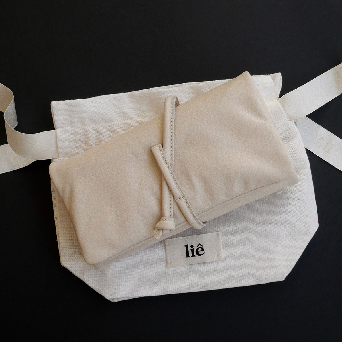 Porta-Joias Abraço Off White - Imagem 6