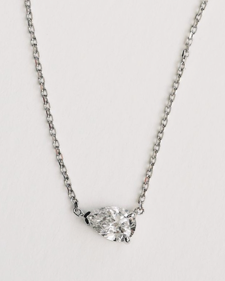 Colar de diamante gota em ouro branco 18k