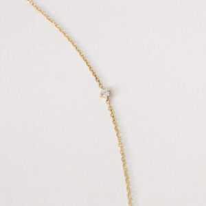 Pulseira em ouro amarelo 18k com diamante de 5 pontos.