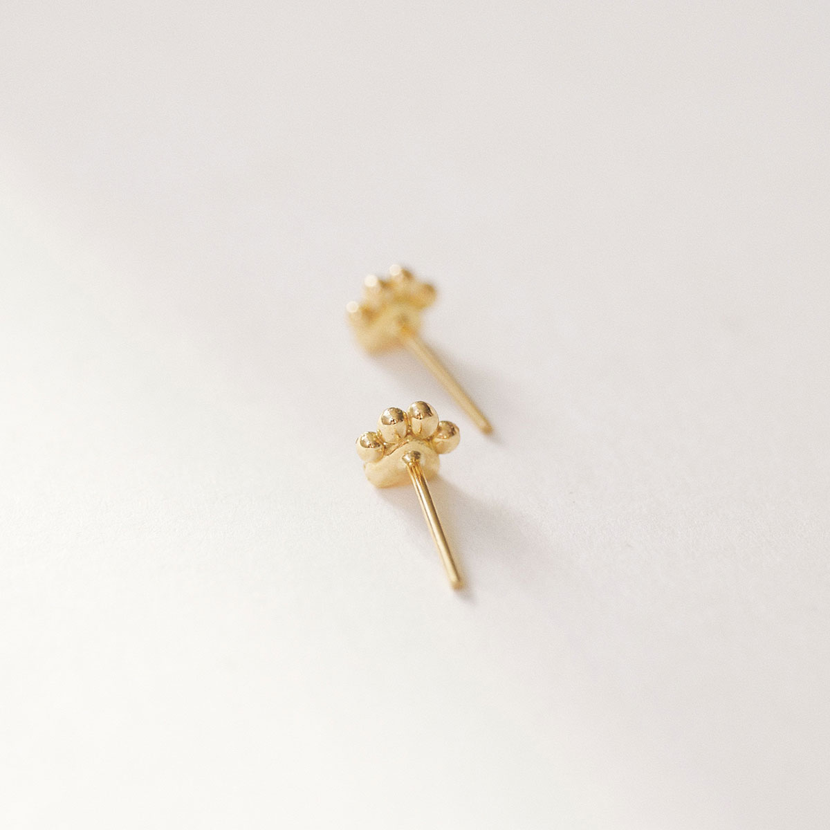 Brinco Patinha Mini com Diamantes - Imagem 3